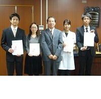 平成21年度　歯学会優秀海外発表大学院生奨励賞　受賞者